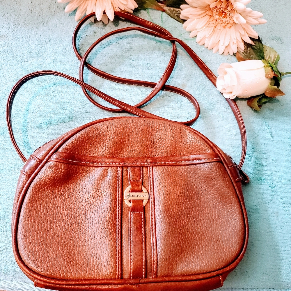 Kathie lea Crossbody bag color brown condition